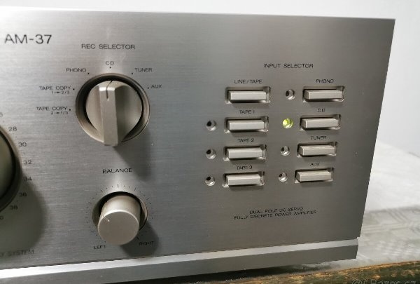 AKAI AM-37 - 2