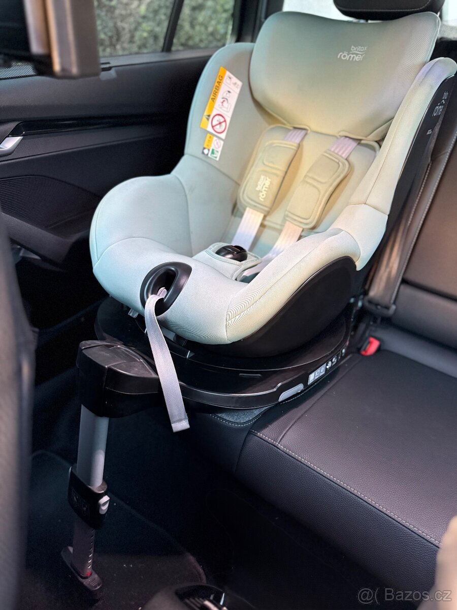 Autosedacka Dualfix 3 i-Size + baze a prodysna podlozka zopa - 2