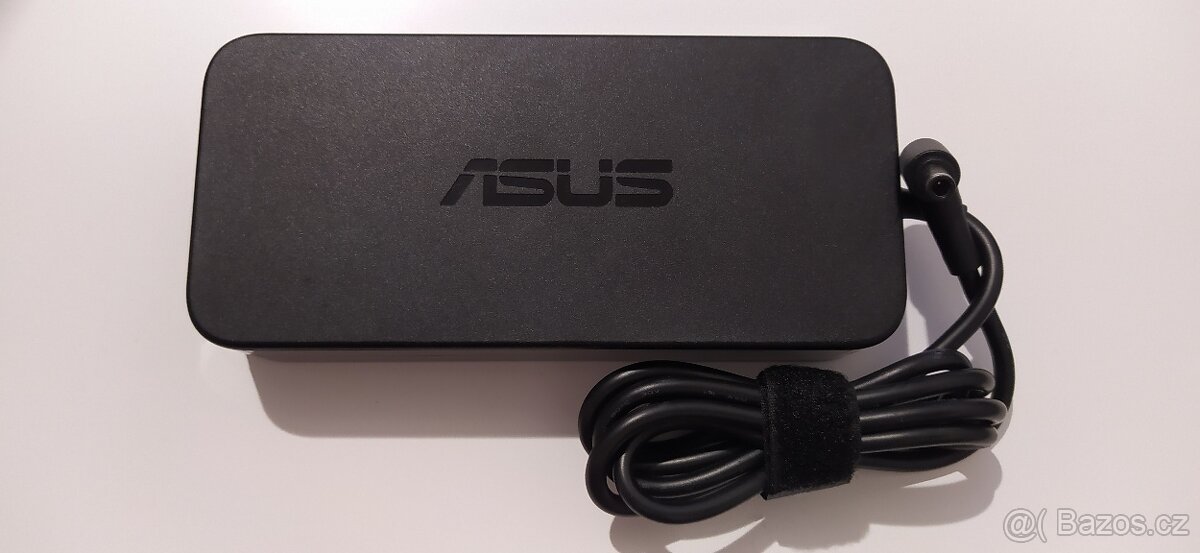 Nabíječky (zdroje, adaptéry) k herním notebookům - 2