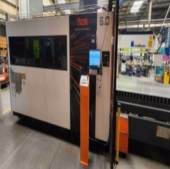 Laser MAZAK OPTIFLEX 3015 Fiber II 6 kW z roku 2016 - 2