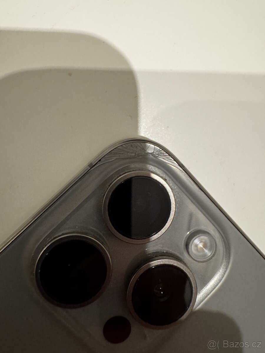 Iphone 15 pro 128gb přírodní titan - 2