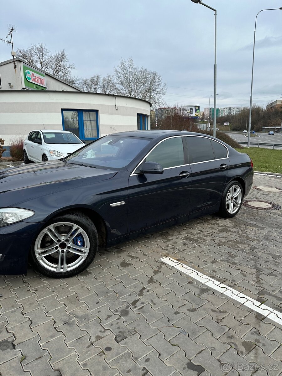 BMW f10 , nájezd 194tis , auto s novým motorem, NOVÁ STK - 2