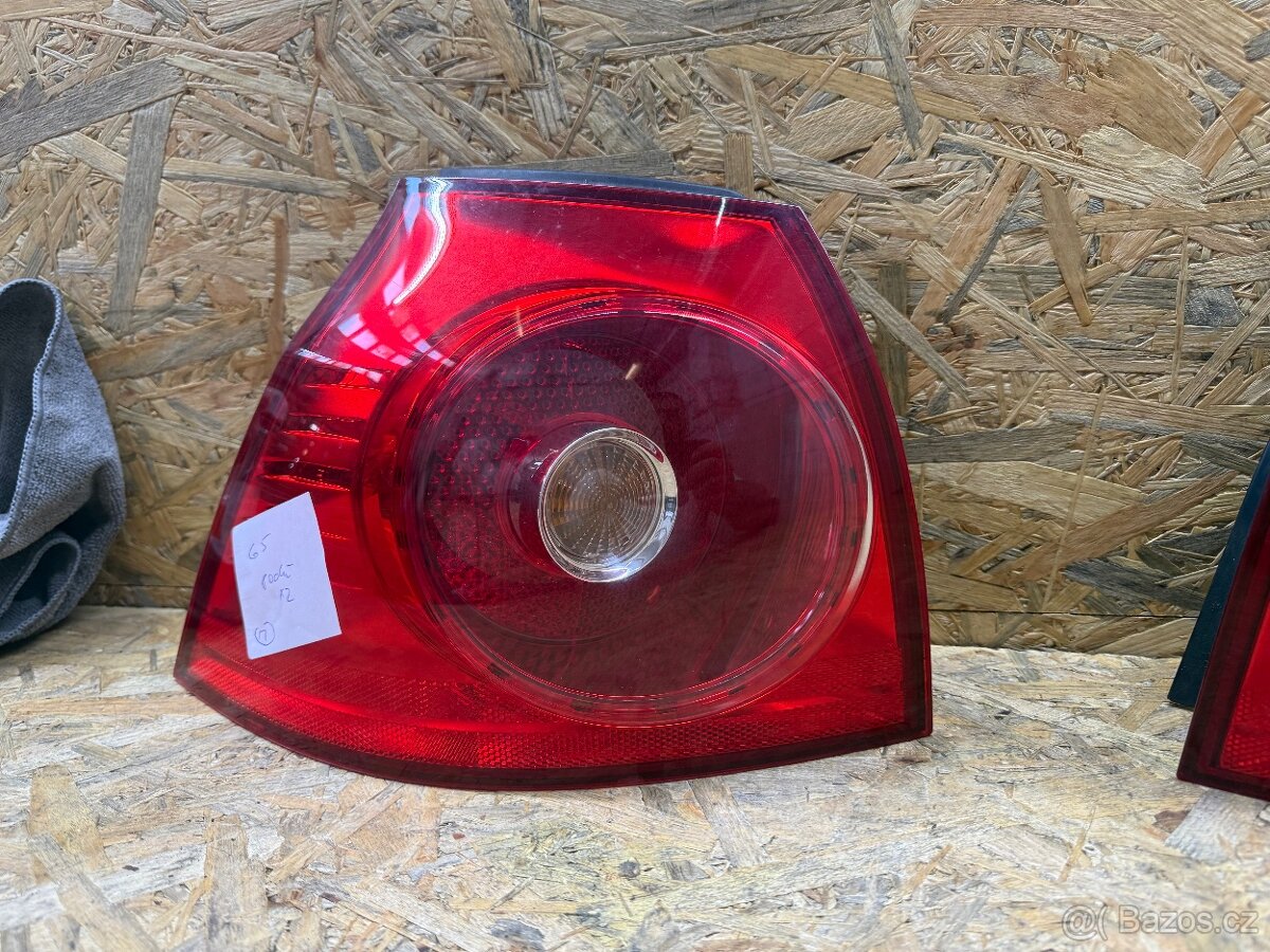 Zadni svetla Vw Golf 5 - 2