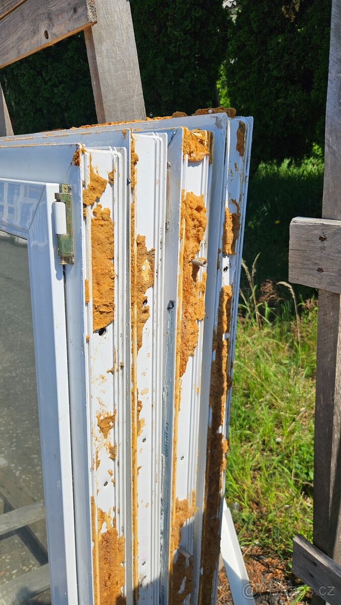 Okno PVC - 1490x1460 mm - STARŠÍ - 4 KS - 2