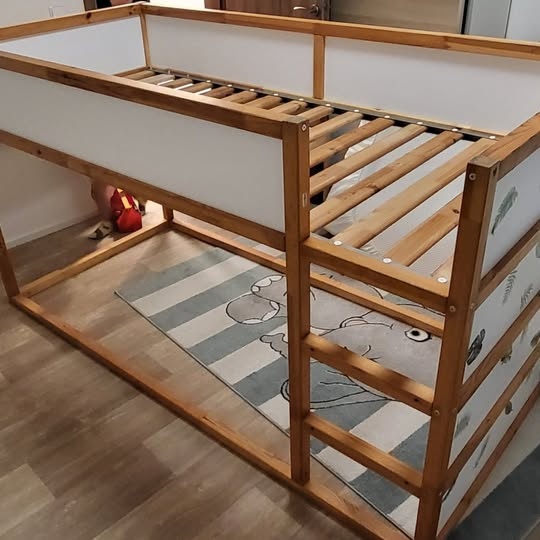Postel IKEA KURA s matraci - 2