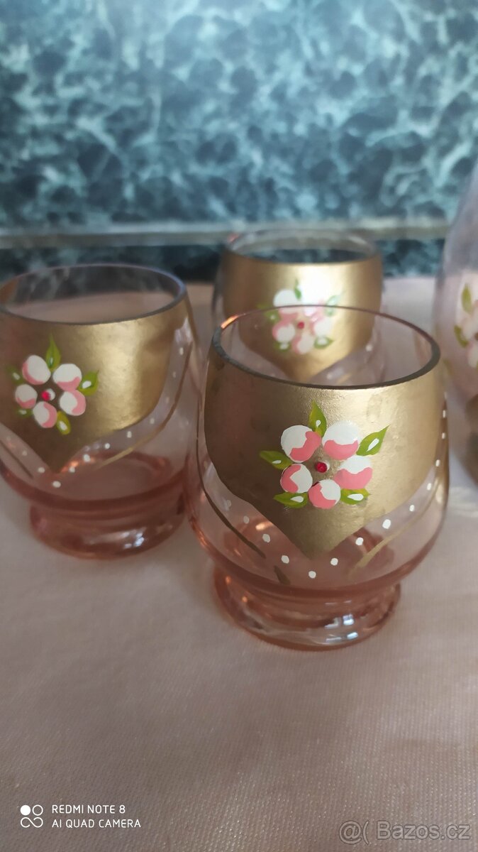 Karafa a sklenice - 2