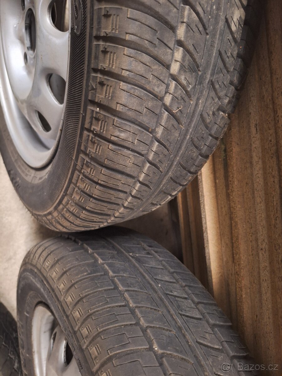 Škoda Felicie kola - 2