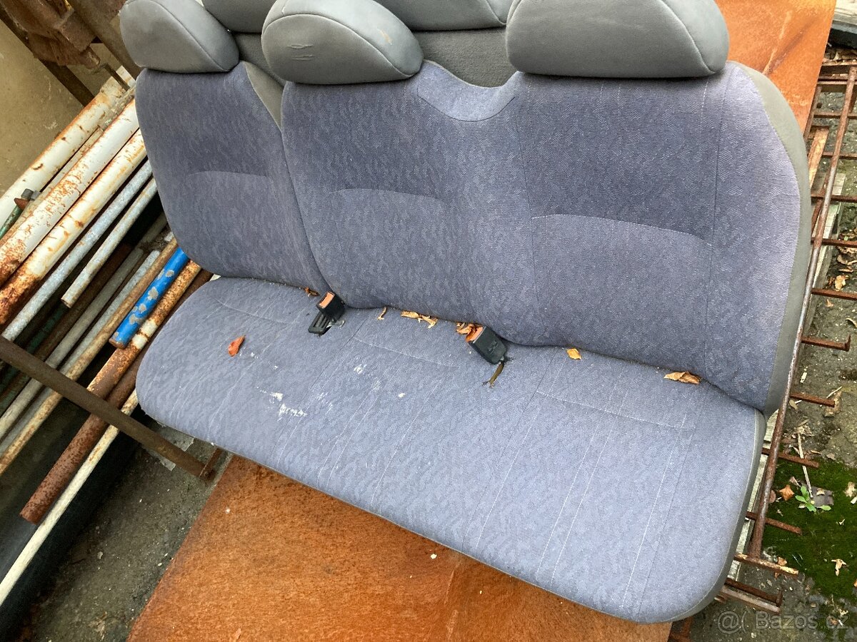 Sedačky z Ford Transit 1989 - 2