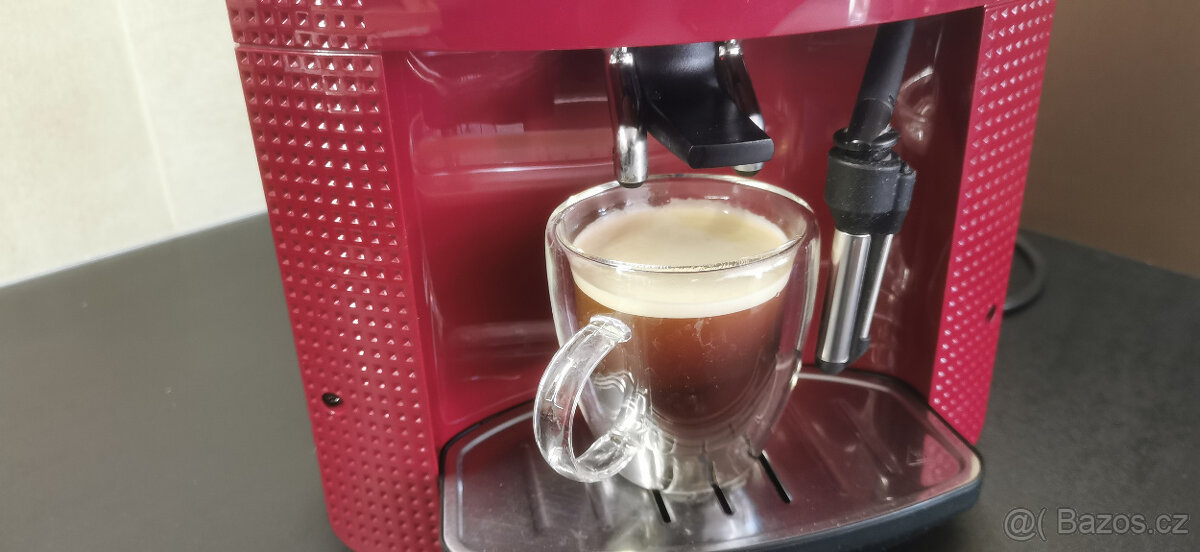 Plně automatický kávovar Krups Essential - 2