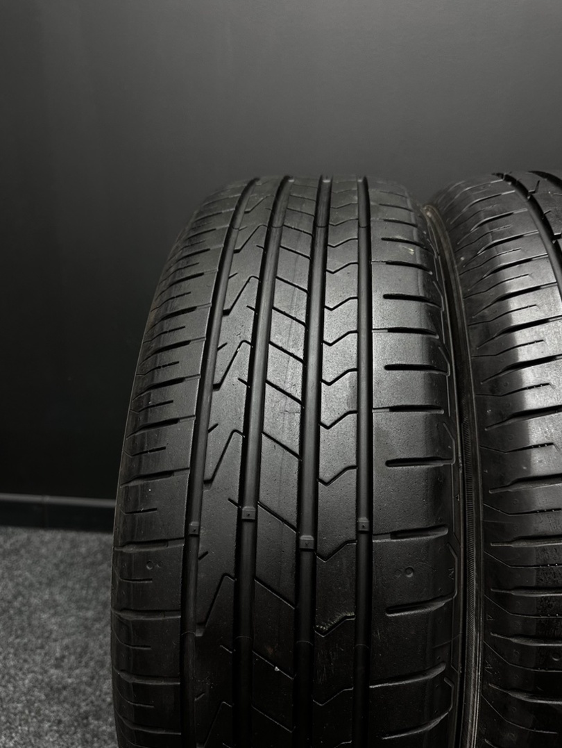 Sada pneu Hankook 215/65/17 99V - 2