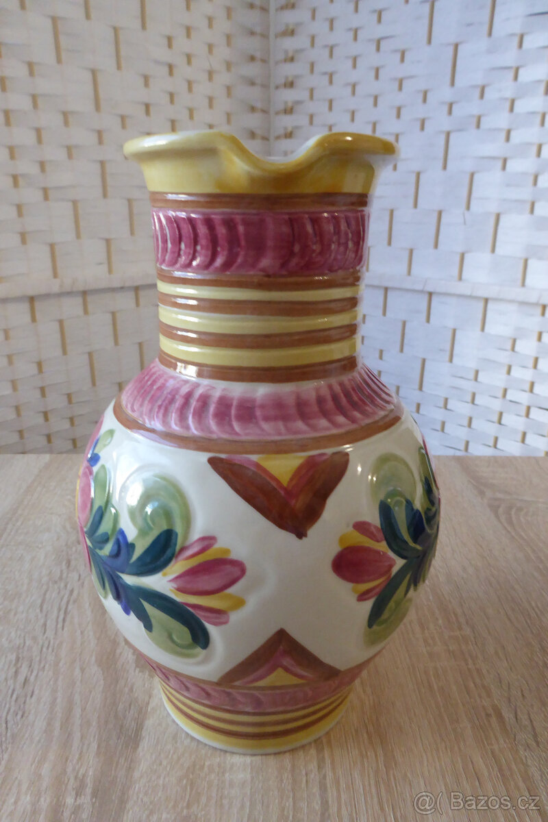 Džbán růžový značený - 2