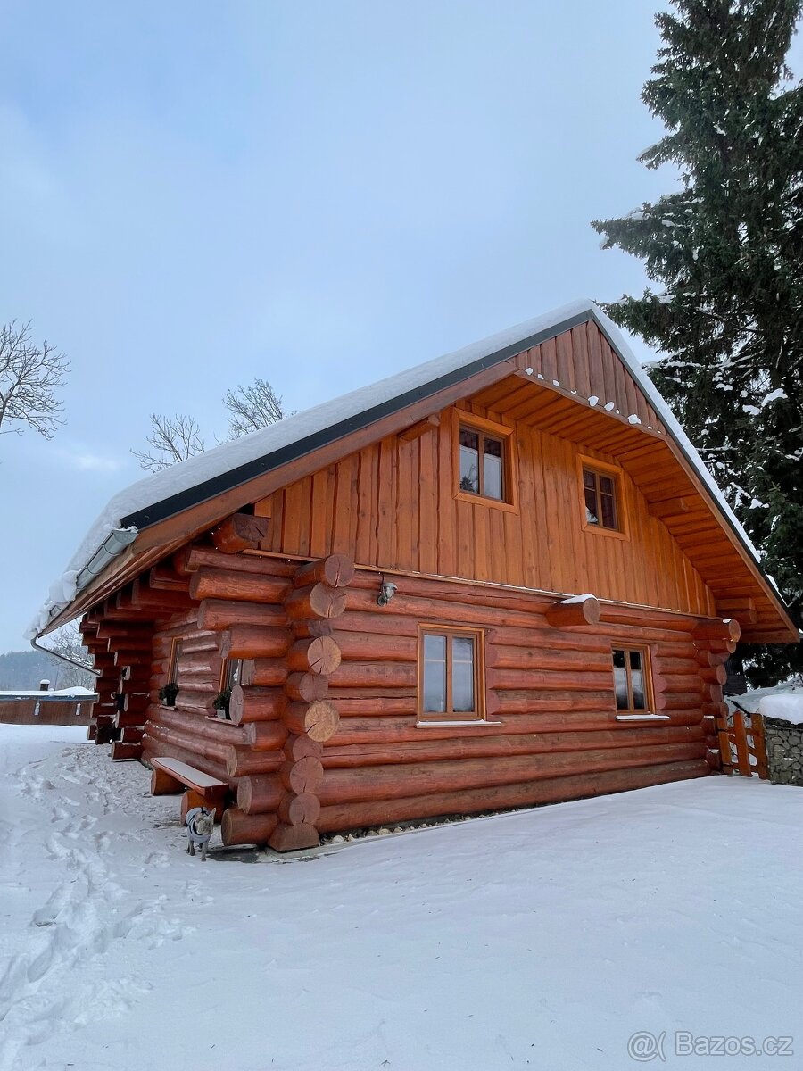 Kanadský srub na prodej - 2