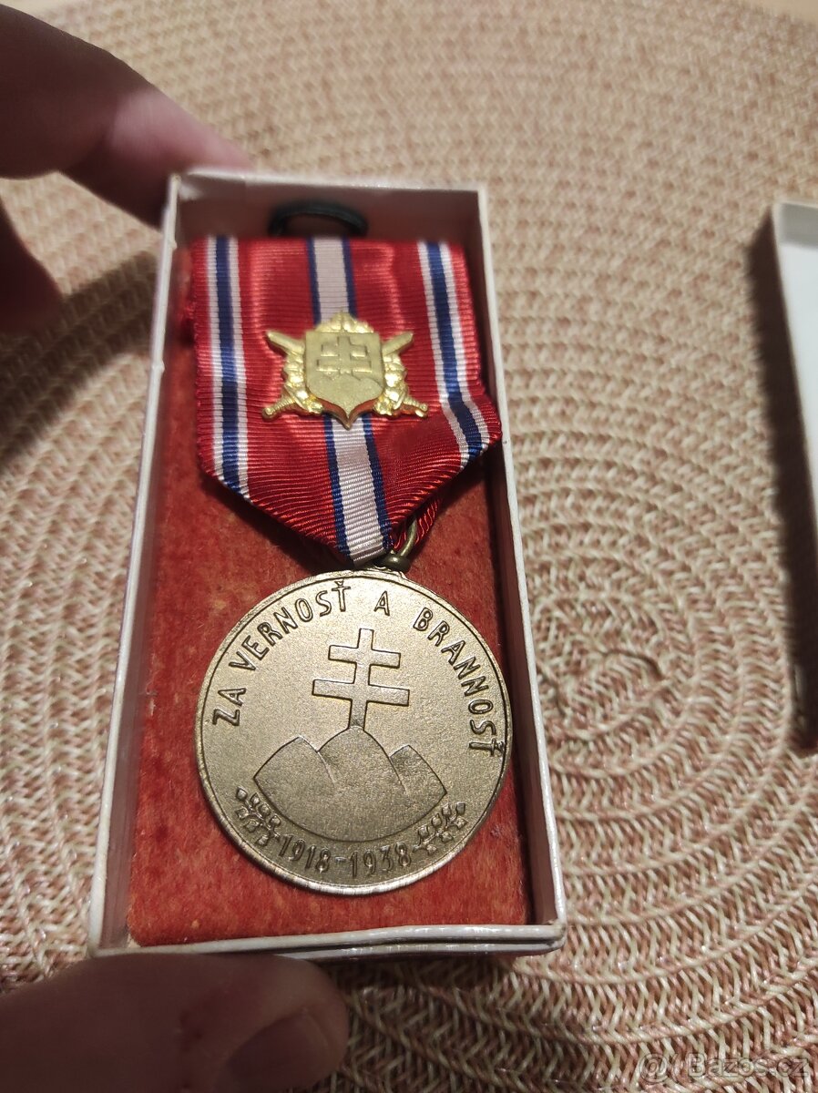 Vyznamenání, medaile - 2