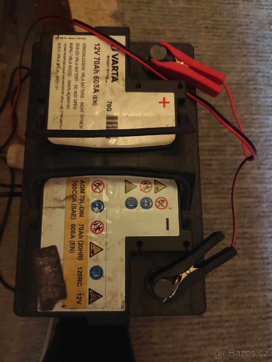 Prodám autobateri značky VARTA - 2
