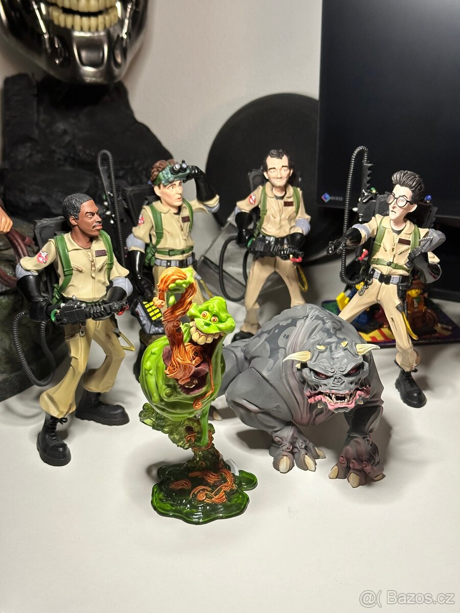 Ghostbusters + ECTO 1 - 2