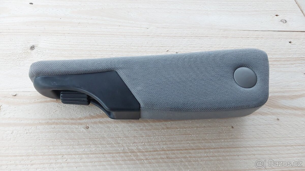 VW Transporter T4 – Opěrka ruky levá šedá - 2