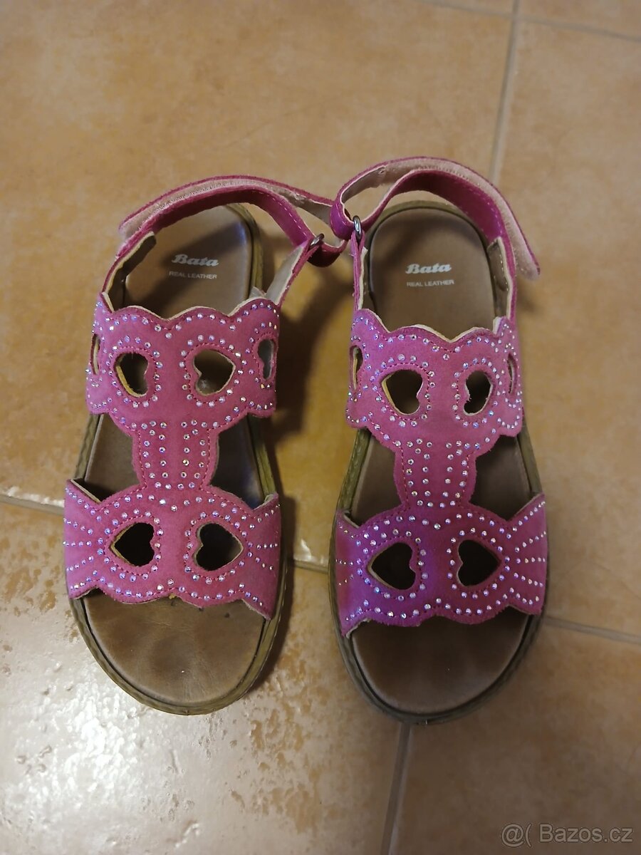 Dívčí Sandálky zn. Baťa, Vel. 35 - 2