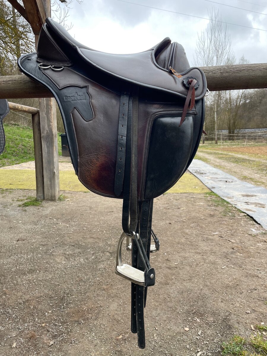 Barefoot Cherokee - 2