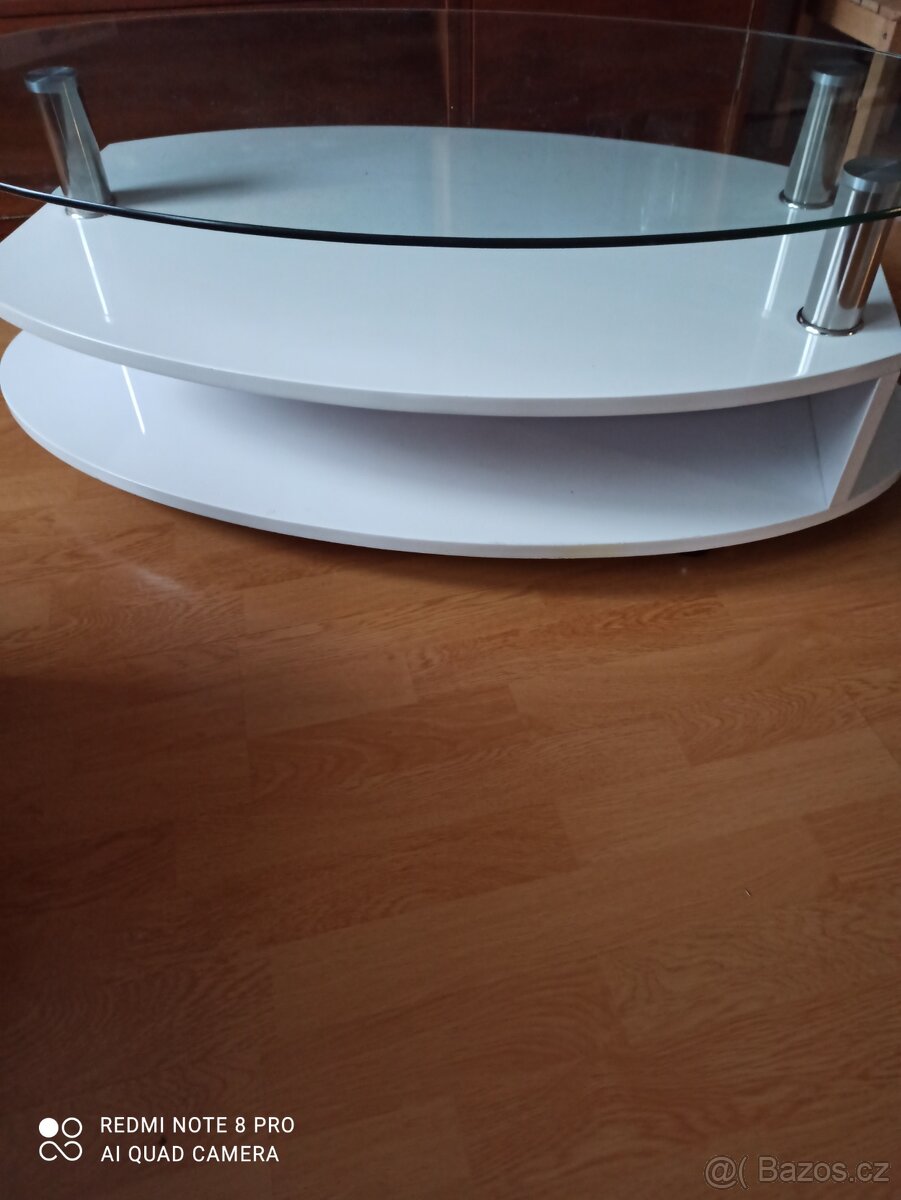 Konferenční stolek - 2