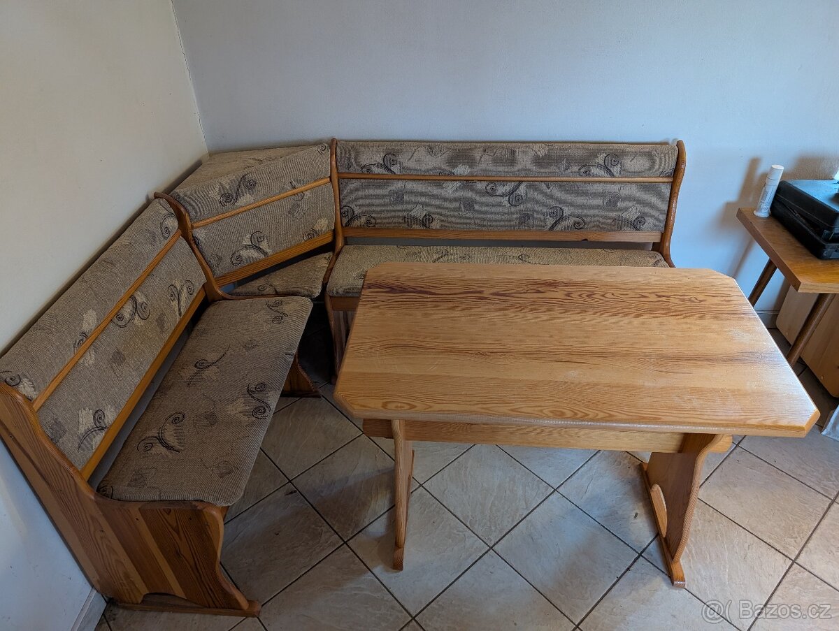 Rohový jídelní kout z masivu - 2