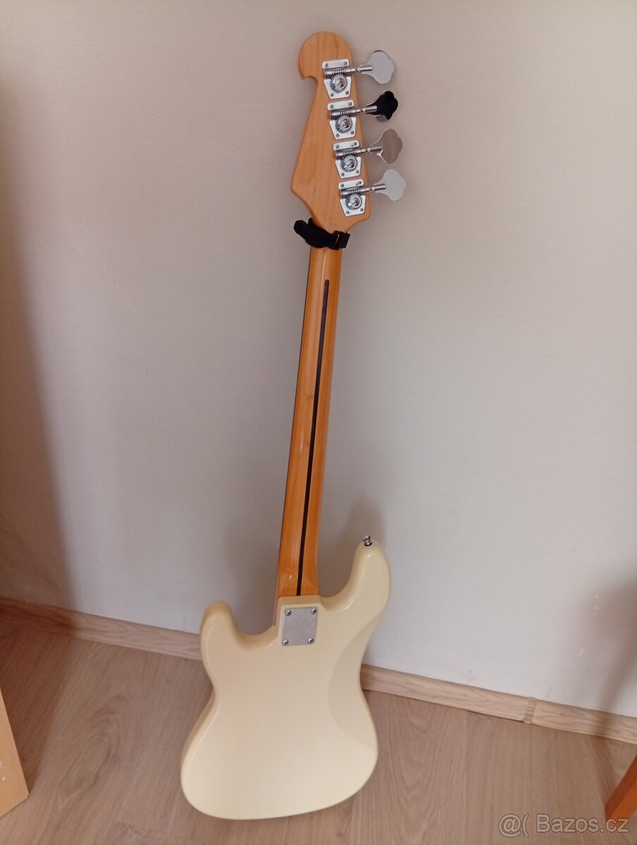 Bass kytara SX Vintage + kombo - 2