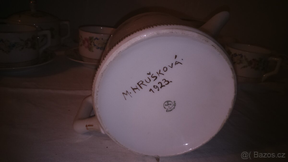 Ručně malovaný talíře M. Hruškova 1923 - 2