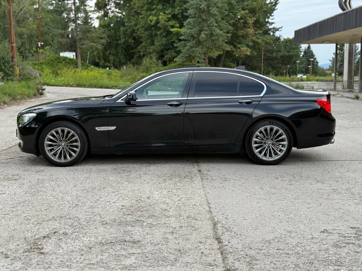 BMW rad 7 730 d F01 - 2
