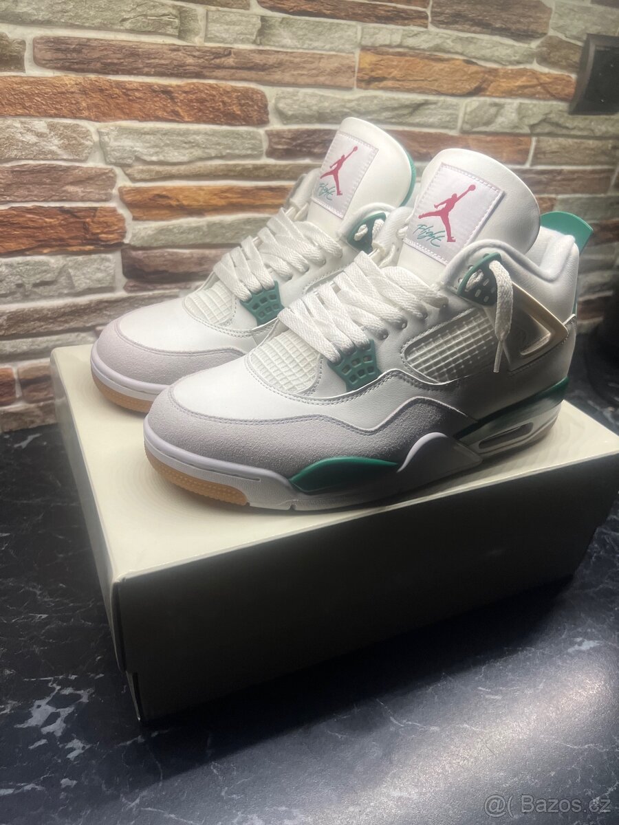 Jordan 4 SB 44,5 - 2