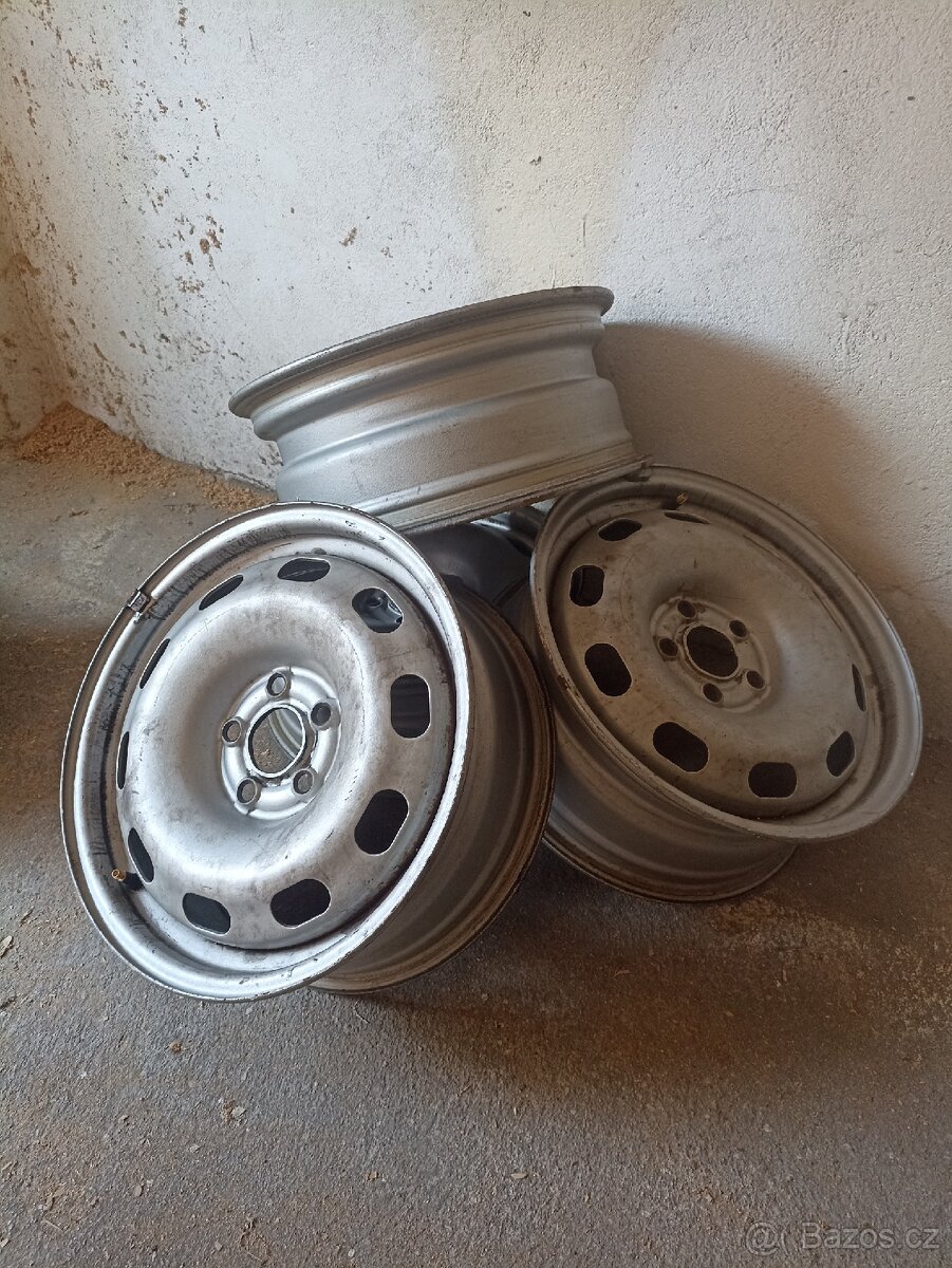 Plecháče Škoda Fabia - 2