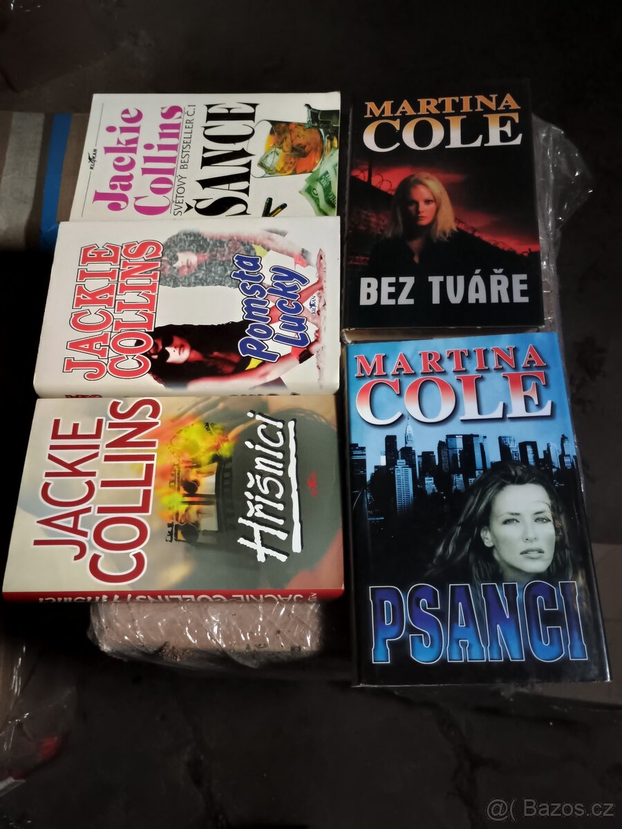 knihy-COLLINS,COLE,ROBERTSOVÁ - 2