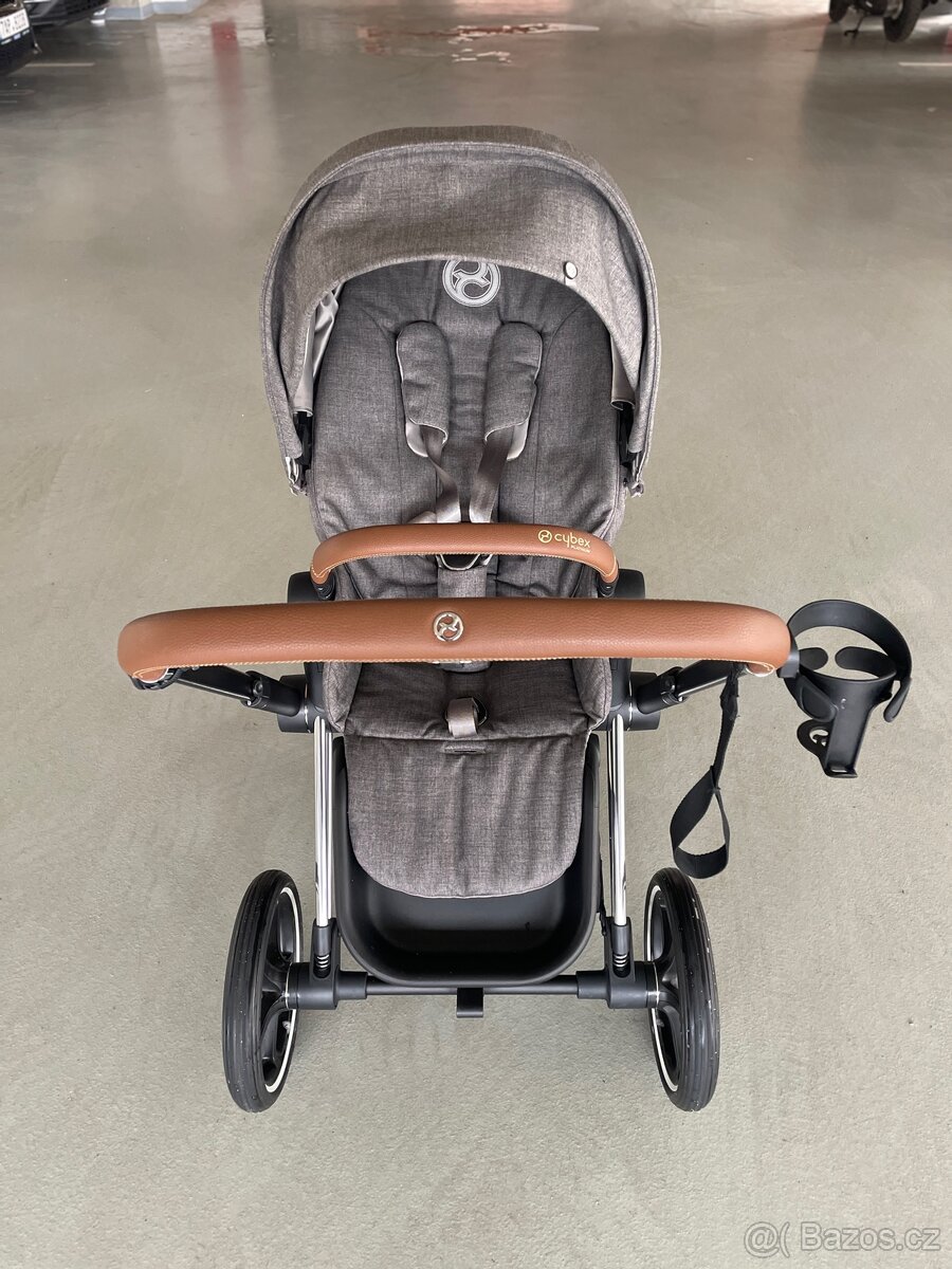 Prodám kočárek Cybex Priam (korbička, vajíčko, sporťák) - 2