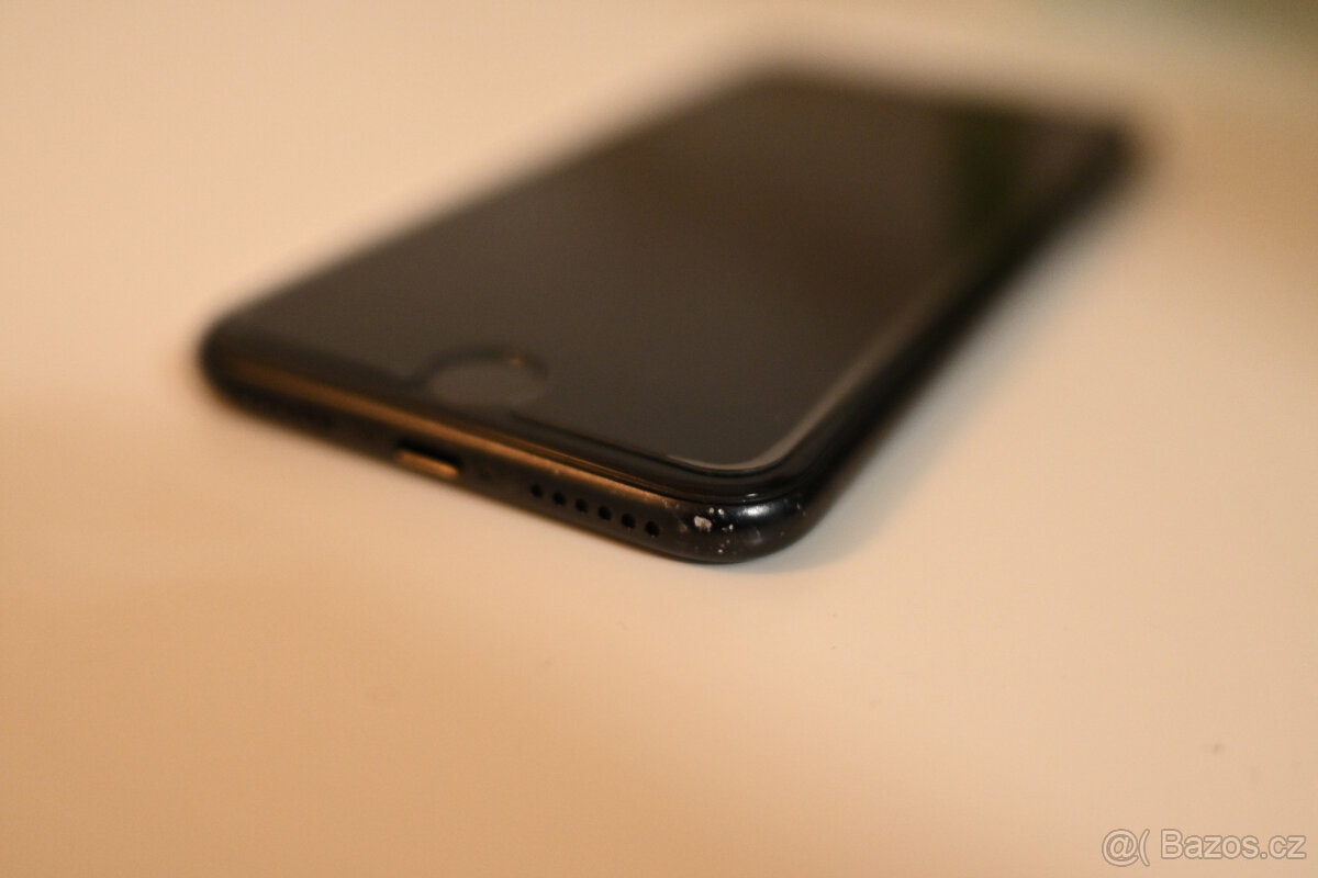 iPhone SE 2020 - nová baterie iOS 17 - 2