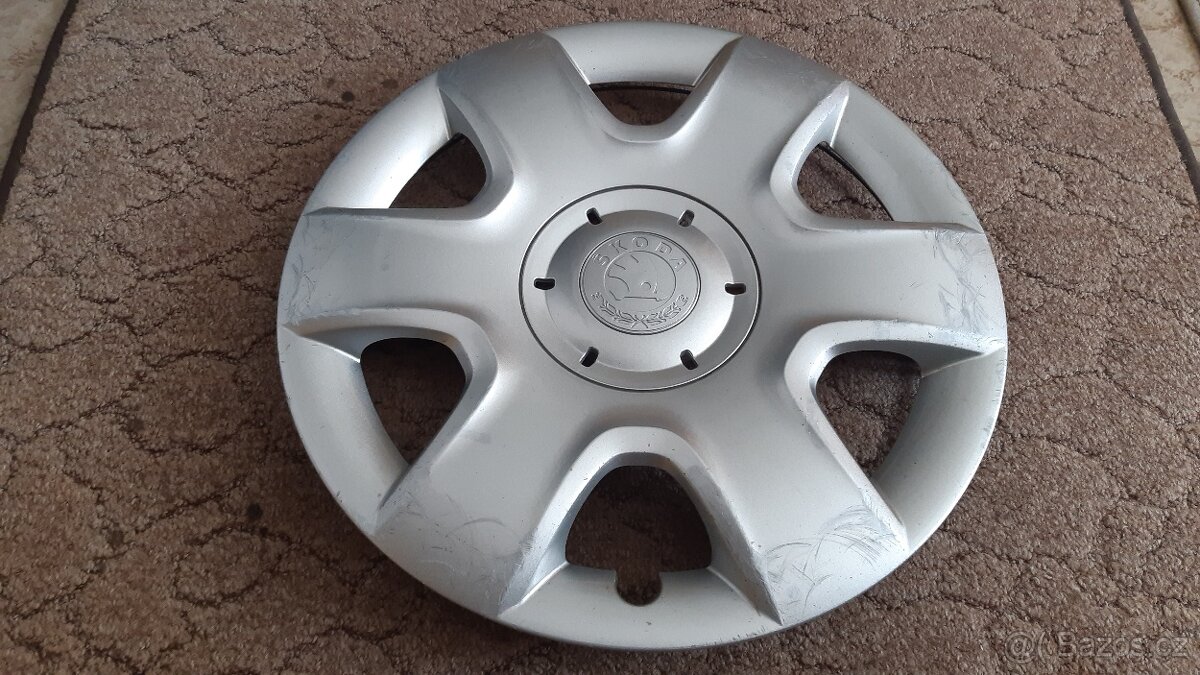 Poklice Škoda Fabia 15" - 2