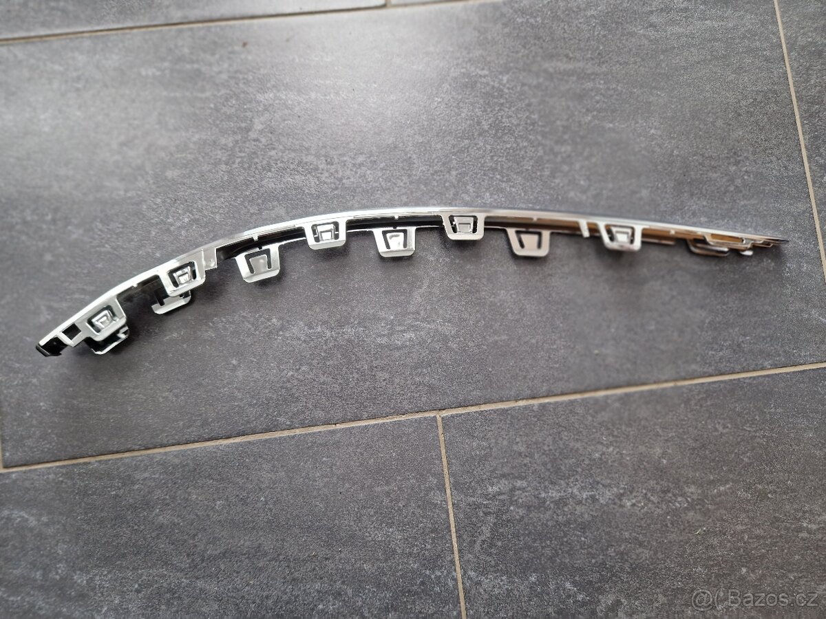 Lišta Passat B8, pravá 3G0853254 - 2