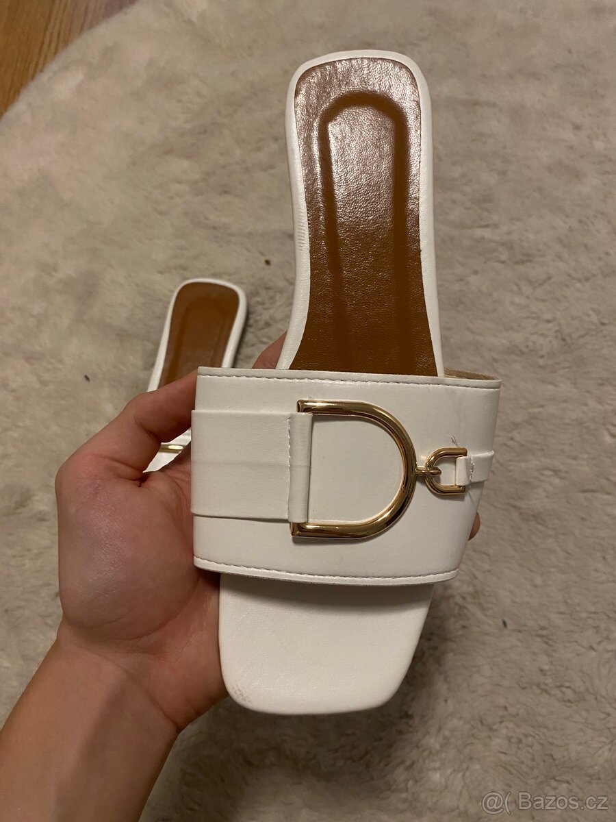 Bílé Dámské Pantofle - 2