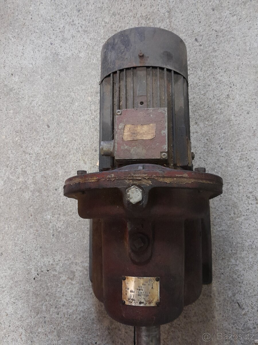 Motor s převodovkou - 2