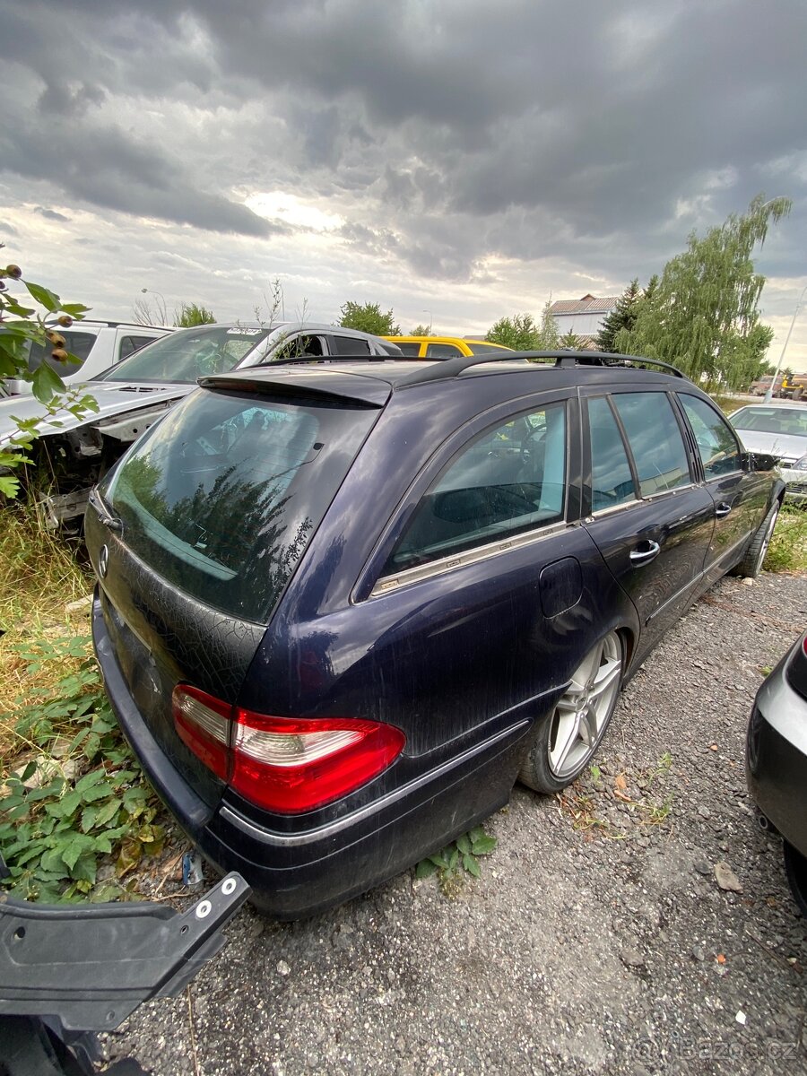 Mercedes W211 320 CDi náhradní díly - 2