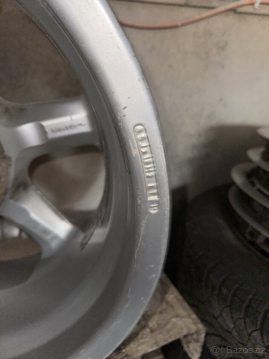 ALU 8.5x18 6x139.7 ET31 Antera 301 silber - 2