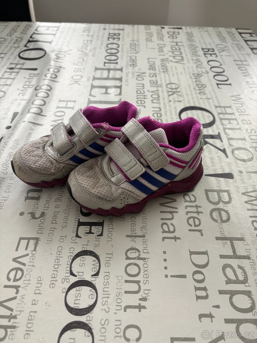 Dětské boty Adidas, vel. 23 - 2