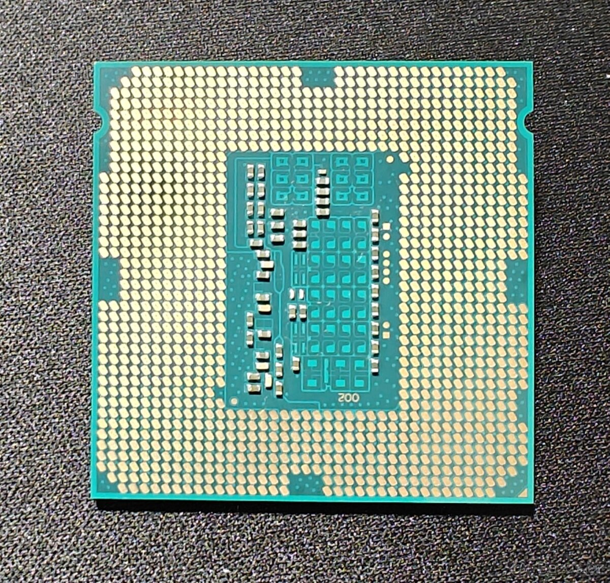 Intel Core i7-4770. 3.4GHz. - 2