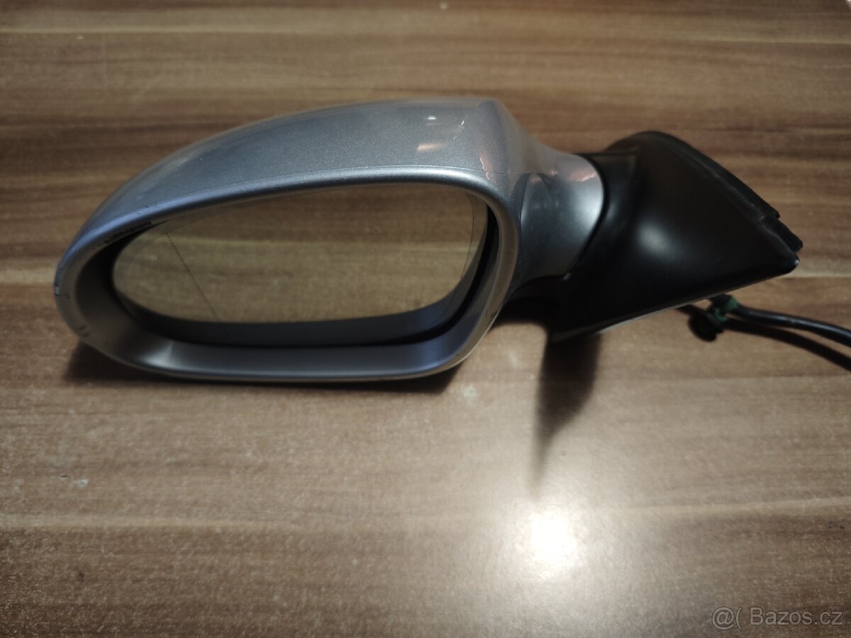 Passat B6 zrcátko pravé - 2
