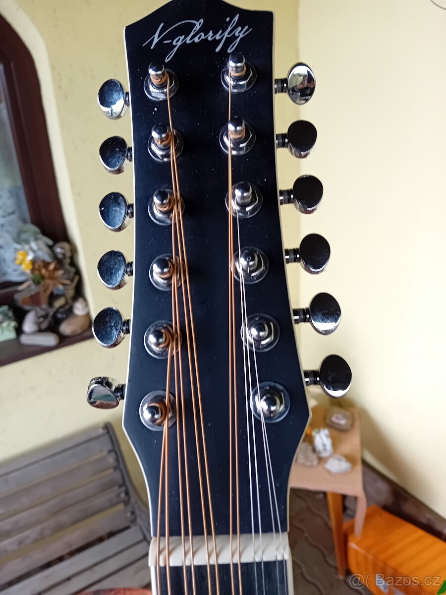12-ti strunná elektroakustická kytara - 2
