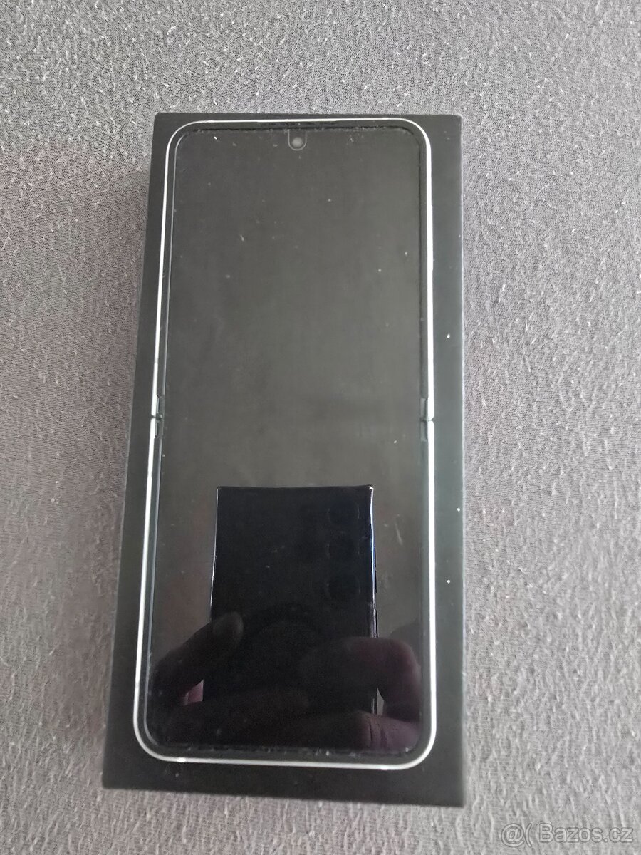 Samsung gal. flip 6 - 2