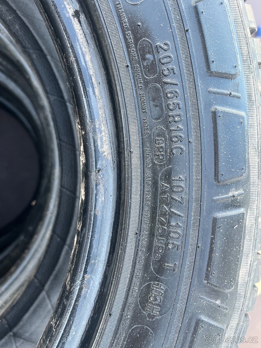 205/65 R16C 107/105 T - 2