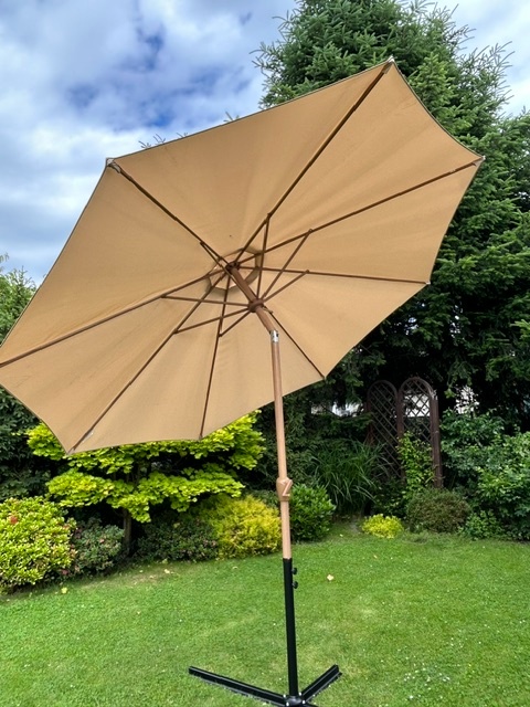 Slunečník výklopný 320 cm - 2