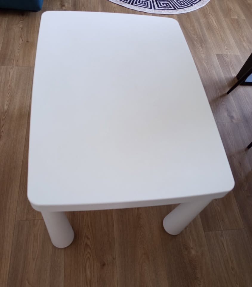 Dětský stůl IKEA MAMMUT, bílý - 2