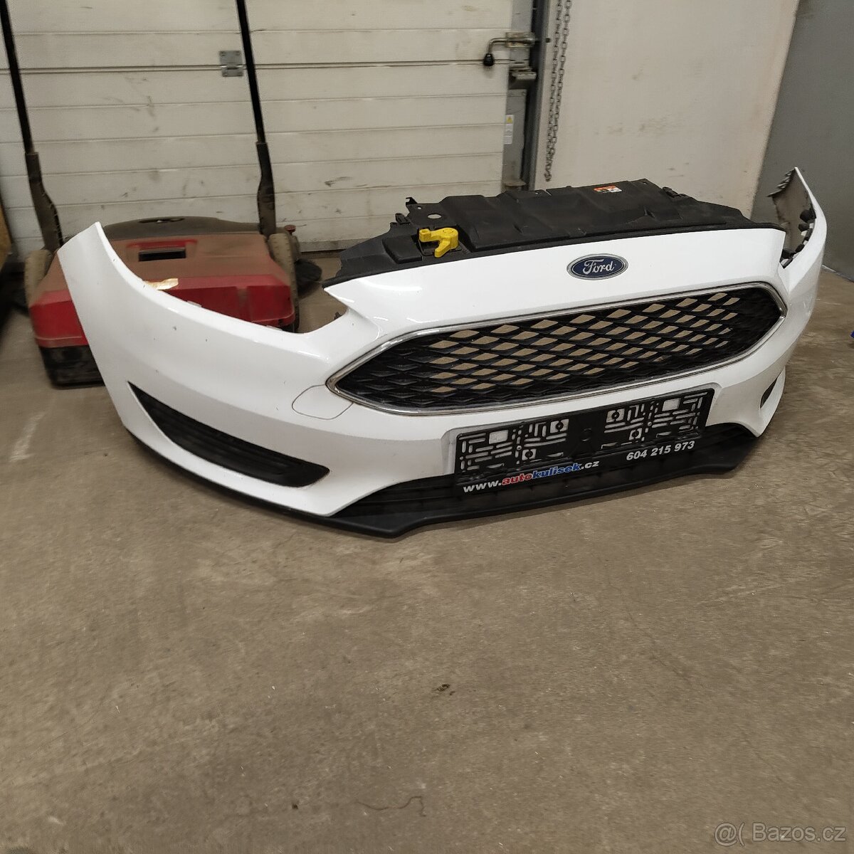 Přední nárazník Ford Focus MK3 - 2