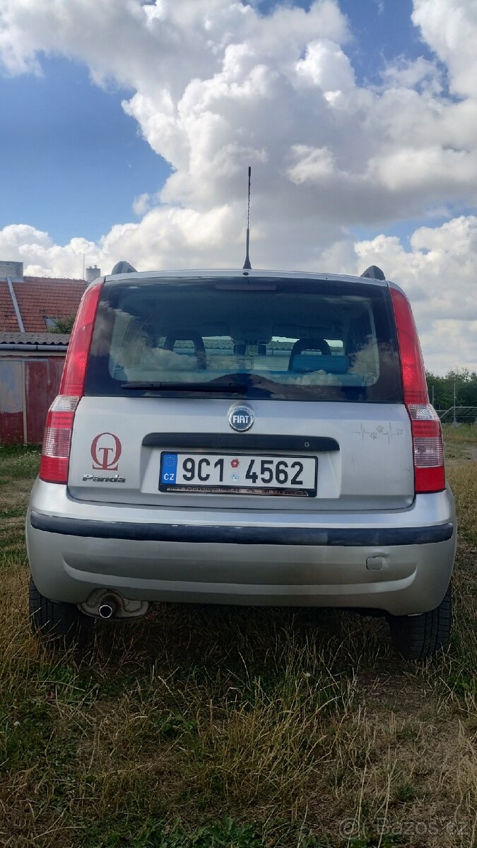 Fiat Panda 2 na náhradní díly. - 2