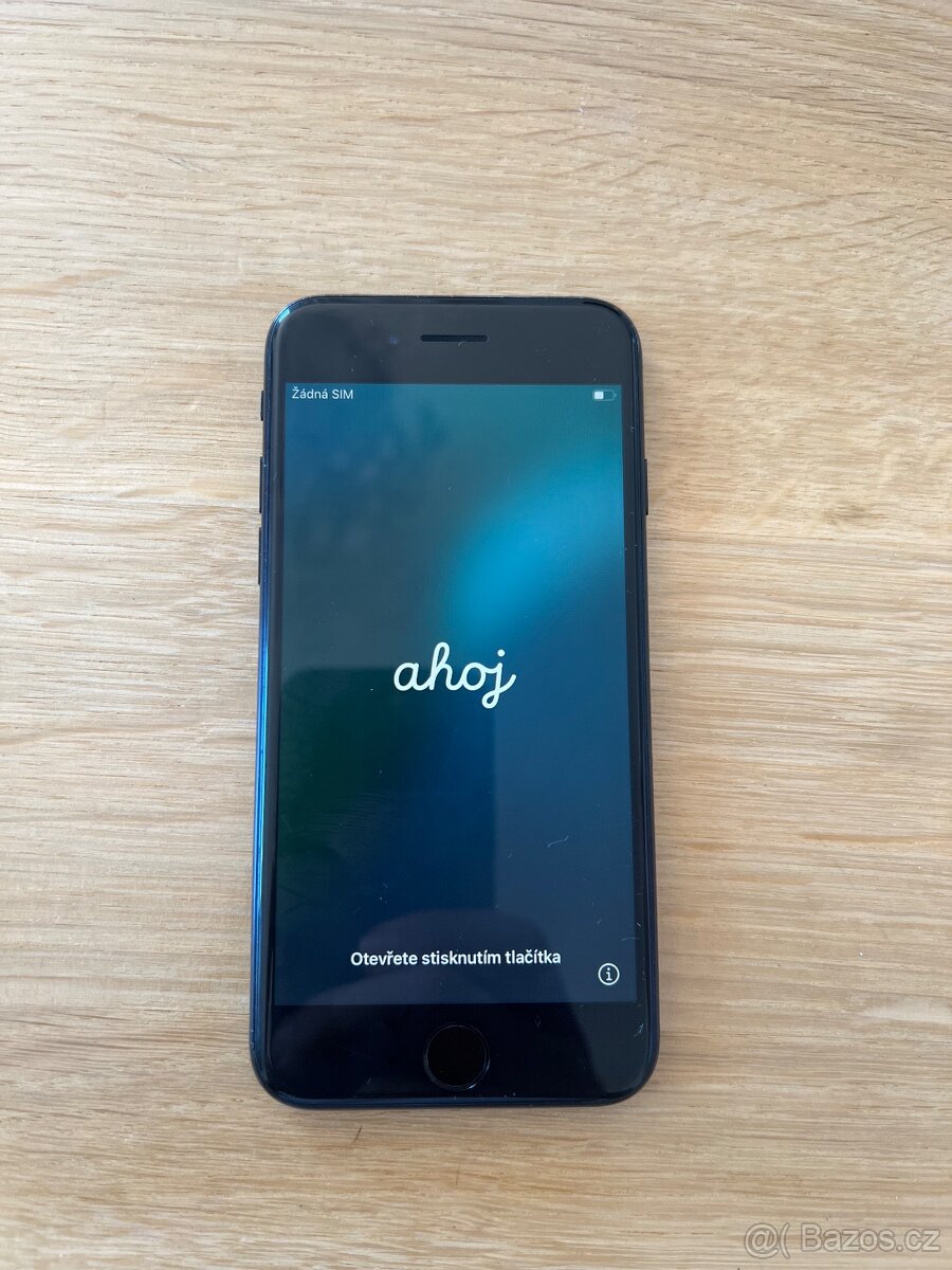 Apple iPhone SE 2022 - 2