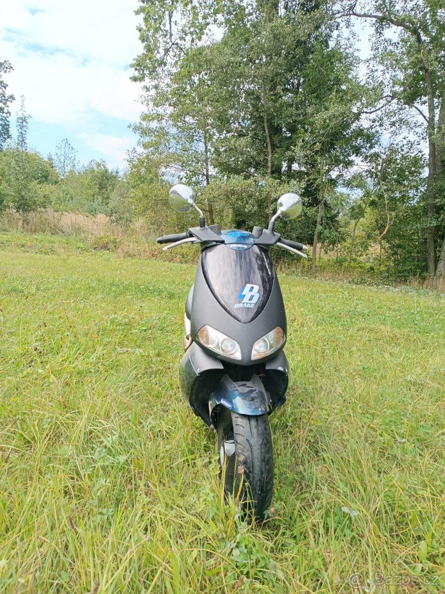 Aprilia Area 51 - 2